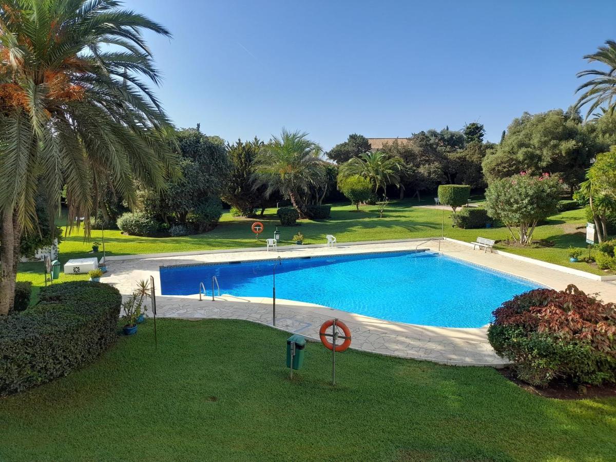 Apartment With Pool Near The Beach Marbella Exterior foto