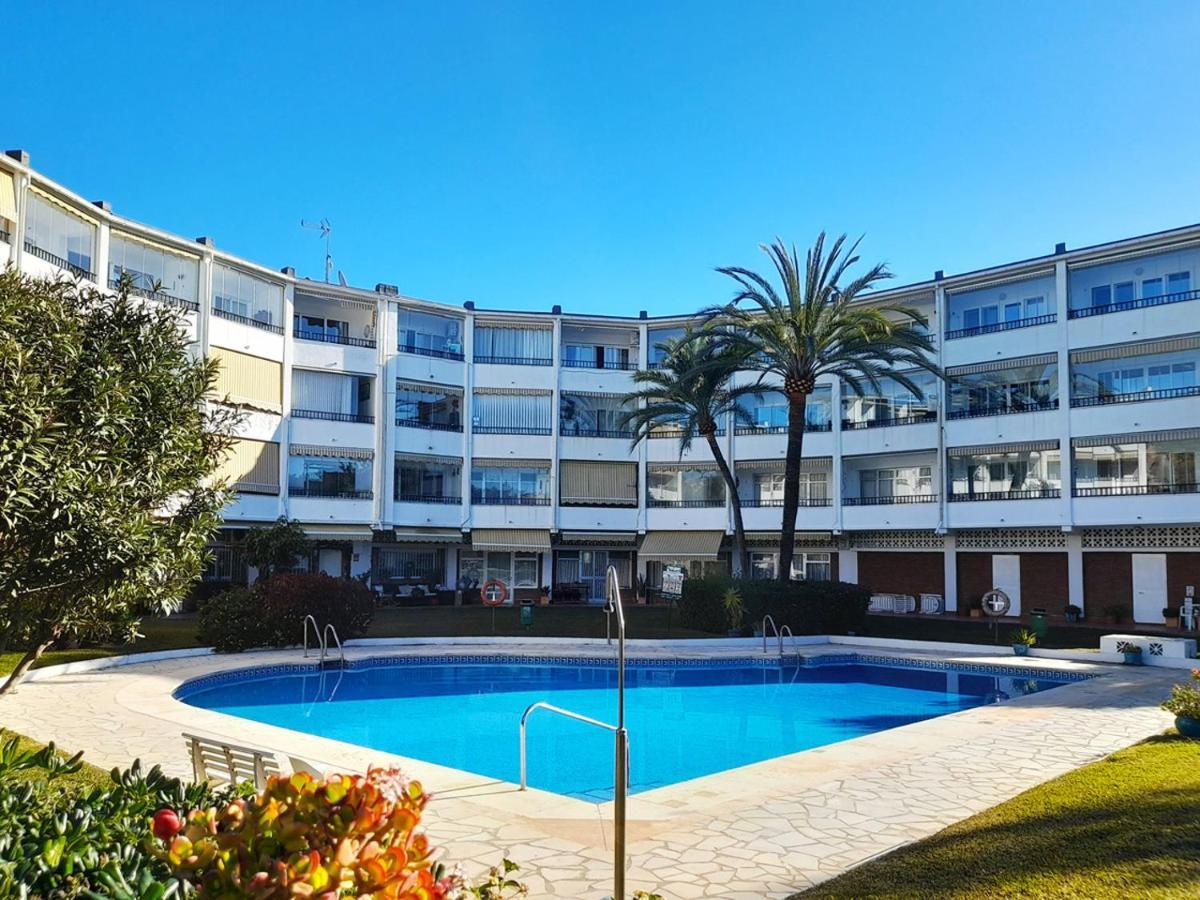 Apartment With Pool Near The Beach Marbella Exterior foto